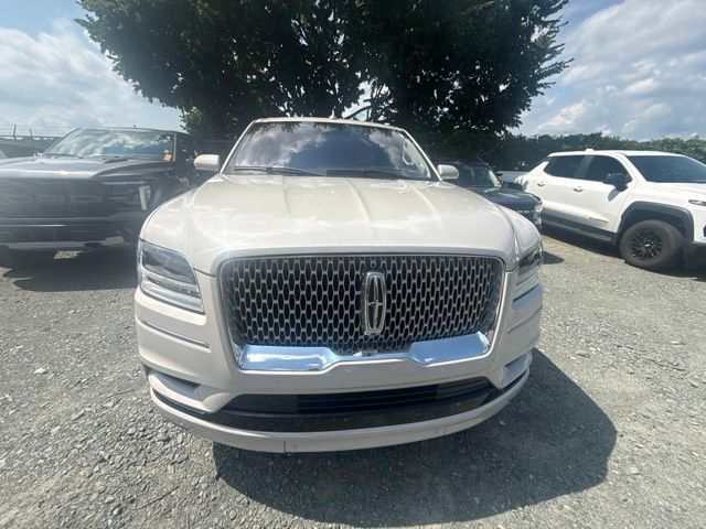 Used 2020 White Lincoln Reserve image 7