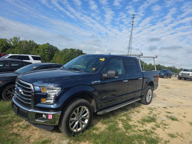 Used 2015 Blue Jeans Metallic Ford XLT image 10