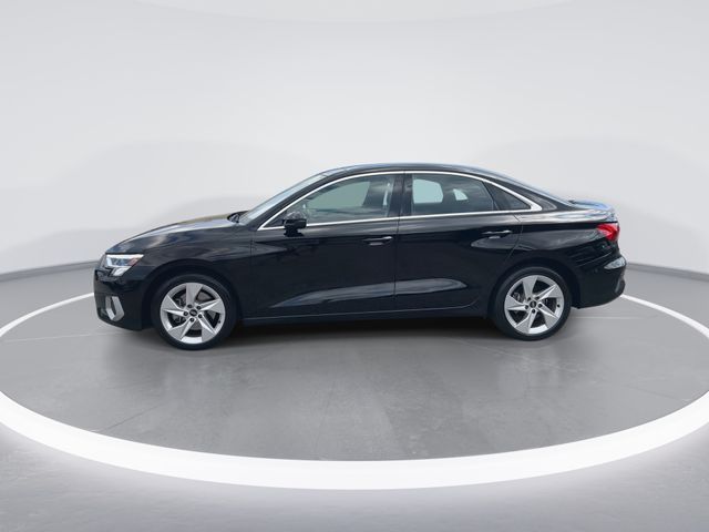 Used 2024  Audi Premium image 5