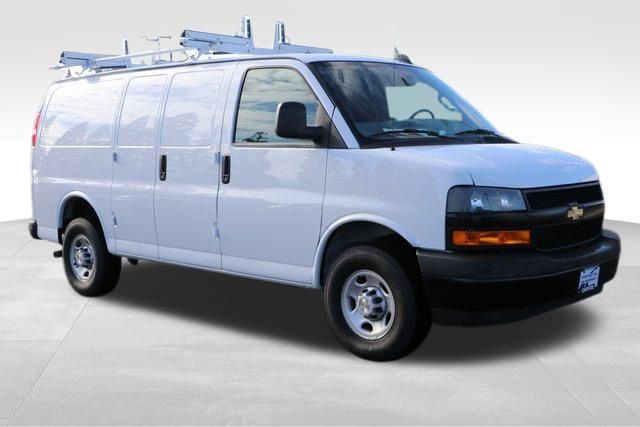 2024 Chevrolet Express 2500 Work Van 12