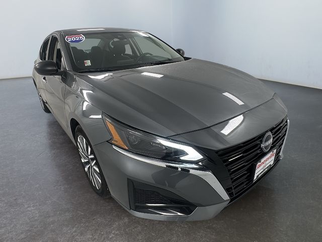 2025 Nissan Altima 2.5 SV FWD