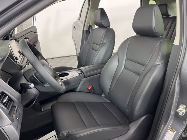 2025 Gun Metallic Nissan Rogue SV FWD SUV