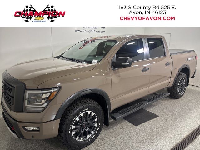2021 Nissan Titan PRO-4X photo