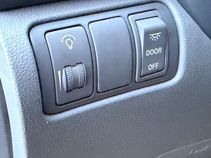 Used 2012 White Kia LX image 14
