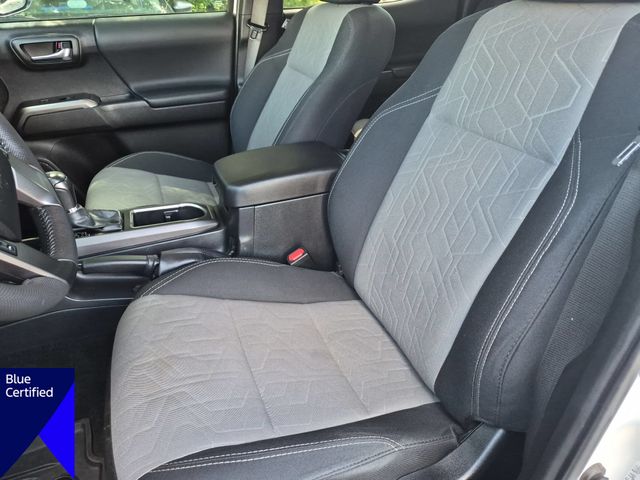 Used 2022 White Toyota TRD Off-Road image 15