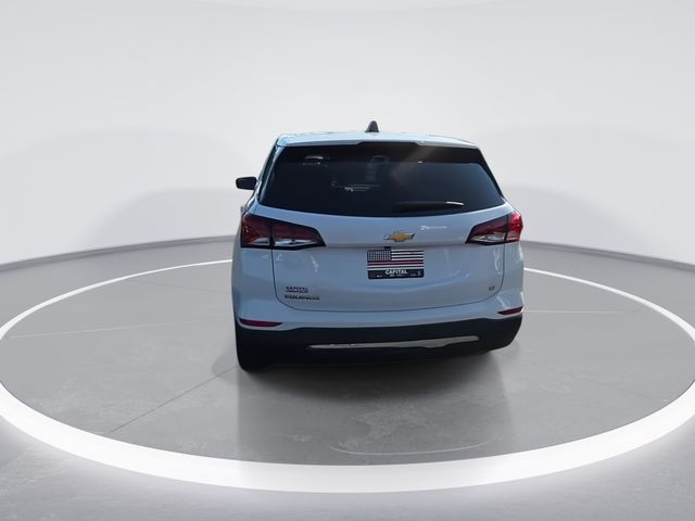 Used 2022 White Chevrolet LT image 7