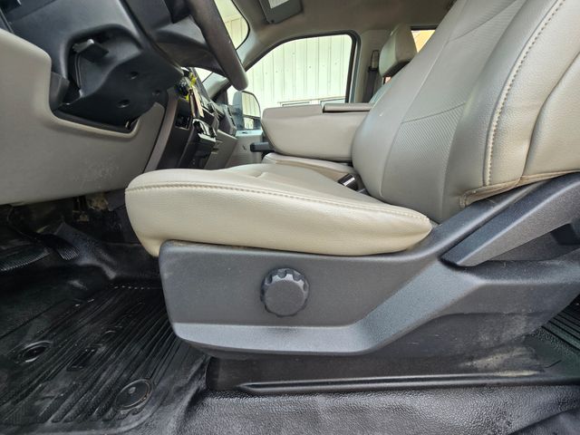 2022 Ford F-250SD XL:W00095