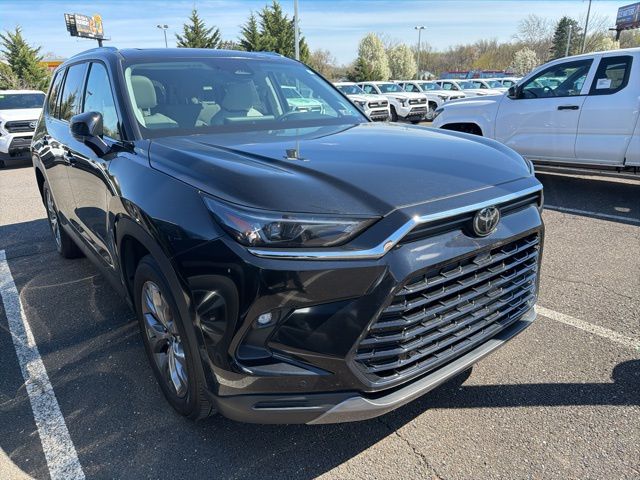 Midnight Black Metallic 2025 Toyota Grand Highlander Limited AWD SUV / Crossover All-Wheel Drive 8-Speed Automatic
