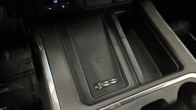 Used 2020 Blue GMC AT4 image 33