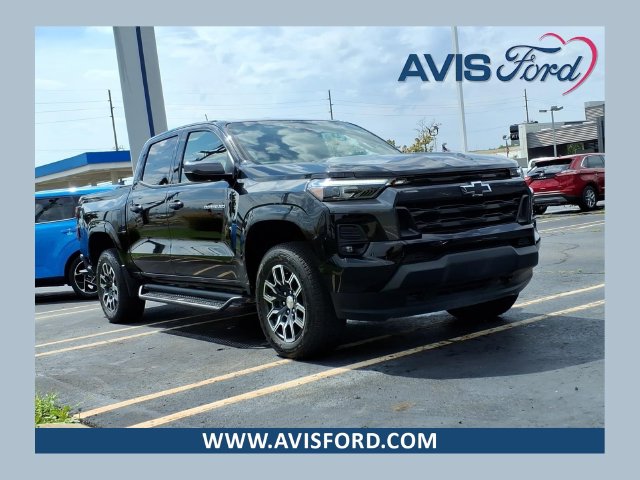 Black 2023 Chevrolet Colorado Pickup Truck Four-Wheel Drive 8-Speed Automatic