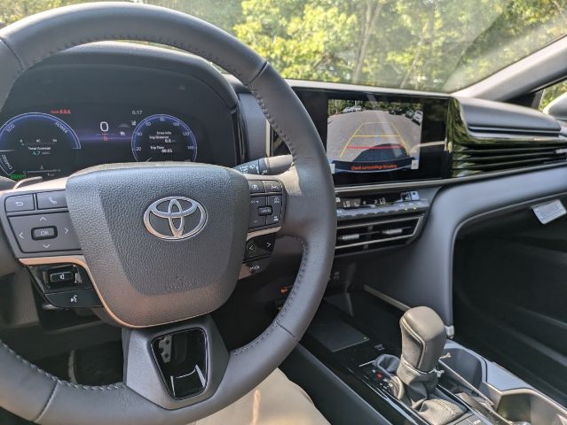 2025 Toyota Camry XSE 31