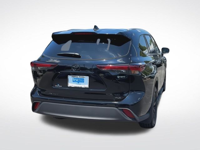 Used 2025 Toyota Highlander Hybrid SUV