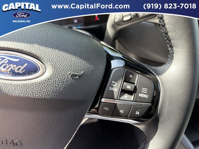 Used 2025 Silver Ford Base image 23