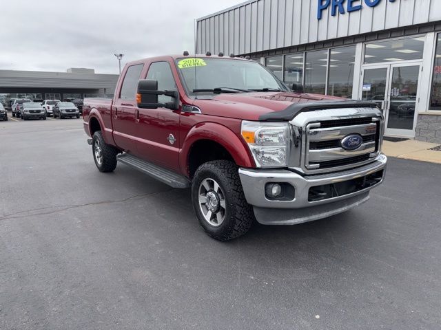 Race Red 2016 Ford F-250 Super Duty Lariat Crew Cab 4WD Pickup Truck Four-Wheel Drive 6-Speed Automatic Overdrive