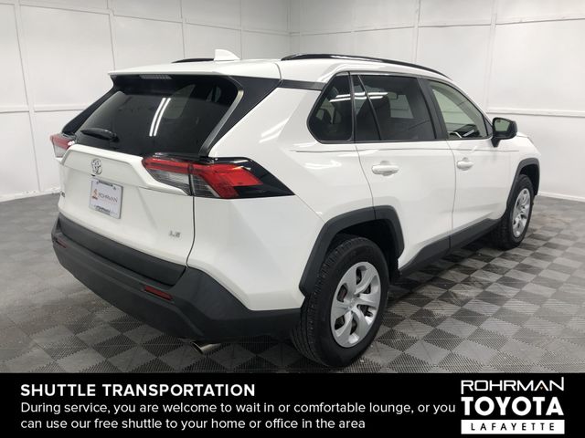 2020 Toyota RAV4 LE 6