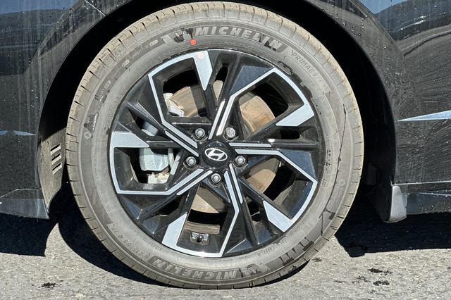 car-gallery-32