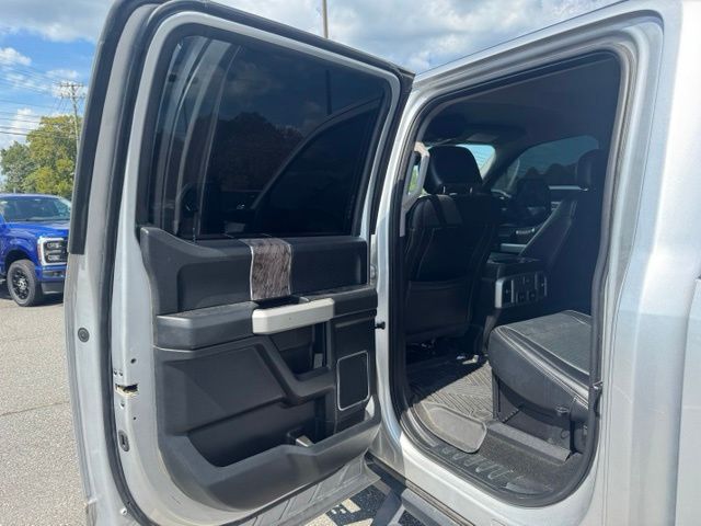 Used 2019 Silver Ford Lariat image 11