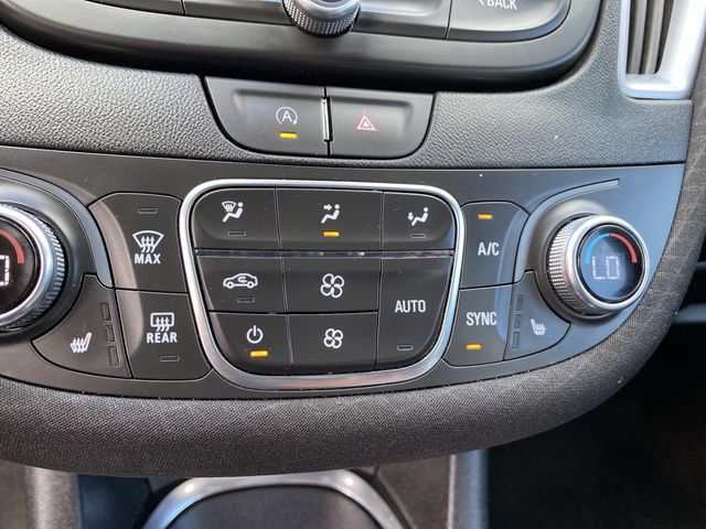 Used 2025 Chevrolet Malibu Sedan