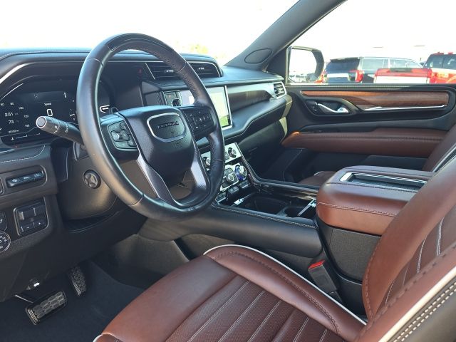 2024 GMC Yukon Denali Ultimate:C02471