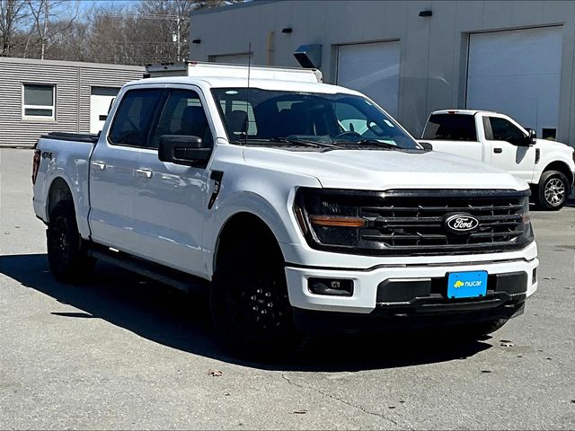 White 2025 Ford F-150 XLT SuperCrew 4WD Pickup Truck Four-Wheel Drive Automatic