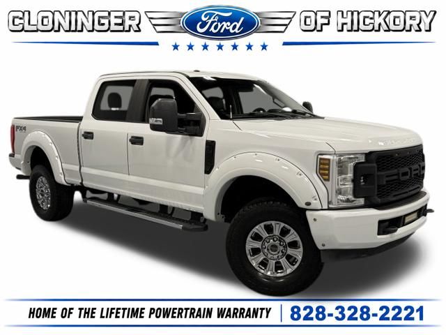 Oxford White 2019 Ford F-250 Super Duty Pickup Truck Four-Wheel Drive 6-Speed Automatic