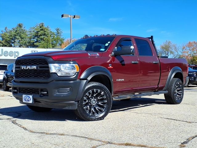Delmonico Red Pearlcoat 2022 RAM 3500 Tradesman Crew Cab 4WD Pickup Truck Four-Wheel Drive 6-Speed Automatic