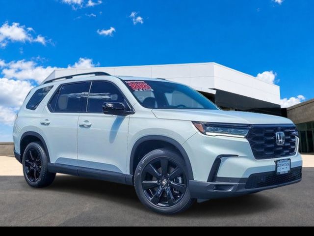 Platinum White Pearl 2025 Honda Pilot SUV / Crossover All-Wheel Drive Automatic