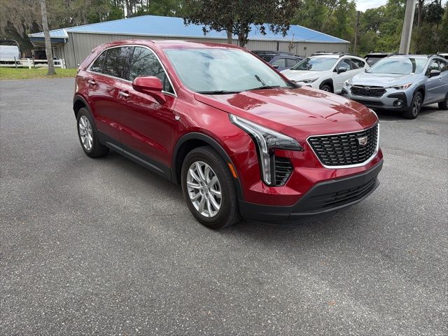 Radiant Red Tintcoat 2023 Cadillac XT4 Luxury FWD SUV / Crossover Front-Wheel Drive 9-Speed Automatic