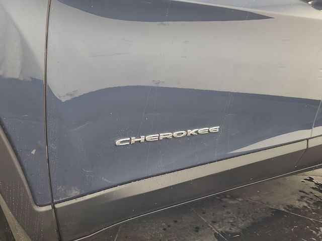 2020 – Jeep – Cherokee