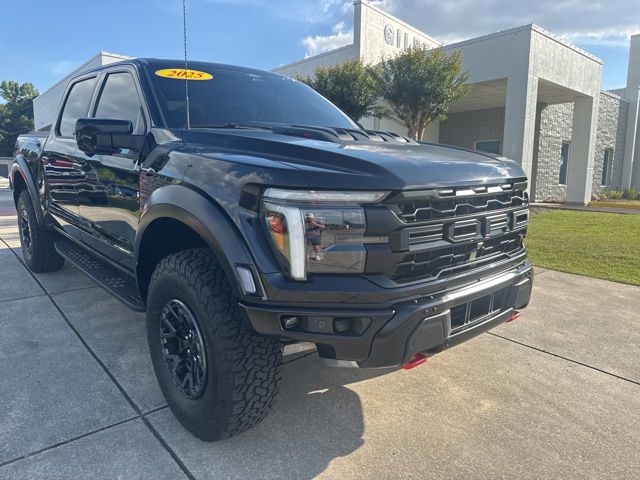2025 Ford F-150 Raptor SuperCrew 4WD