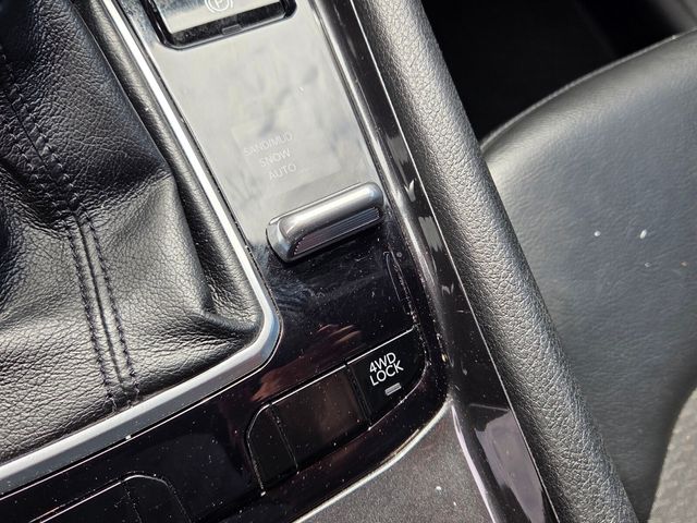 Certified Used 2023 Red Jeep Latitude image 22