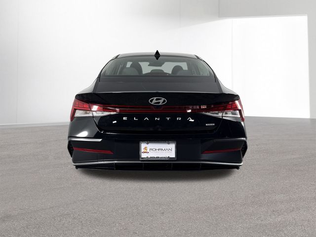 New 2025 Hyundai Elantra Hybrid For Sale in Indianapolis, IN