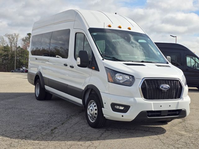 2025 Ford Transit-350 XLT:B02183