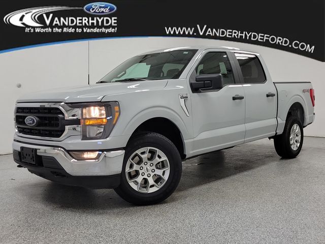Avalanche 2023 Ford F-150 Pickup Truck Four-Wheel Drive Automatic