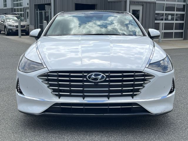 Used 2023 White Hyundai Limited image 16