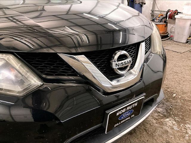 2015 Nissan Rogue SV Black at Audi Porsche Sewickley