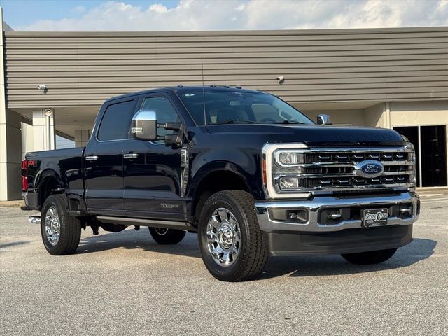 2024 Ford F-250 Super Duty Lariat Crew Cab 4WD