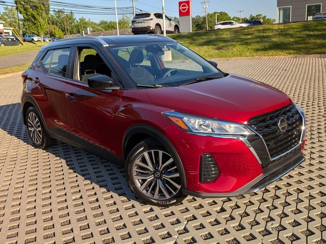 2021 Nissan Kicks SV FWD