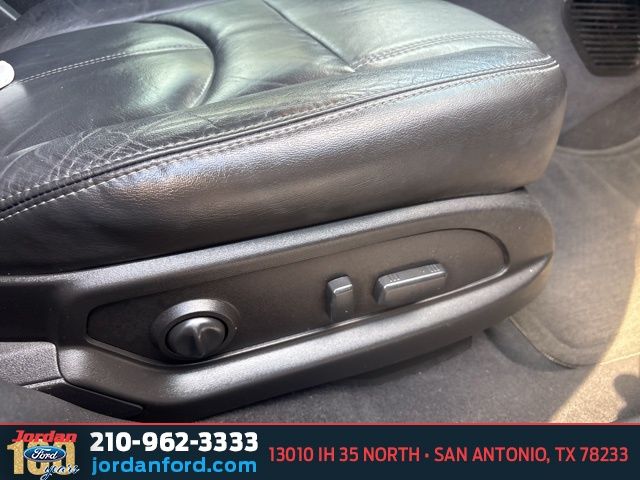 Used Car 2015 Chevrolet Traverse  2lt For Sale Under $10,000 In San Antonio, Texas