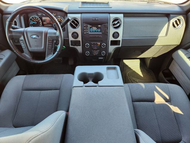 2014 Tuxedo Black Metallic Ford F-150 XLT 4X4 Truck