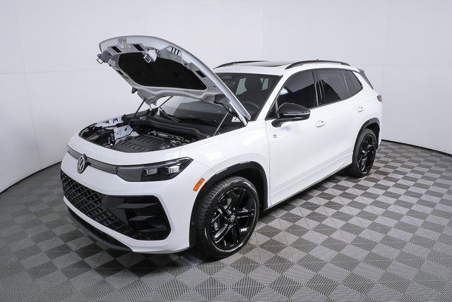 new 2026 Volkswagen Tiguan car, priced at $40,135