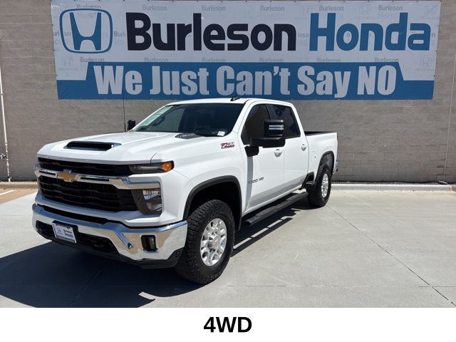 2025 Chevrolet Silverado 2500HD LT Crew Cab 4WD