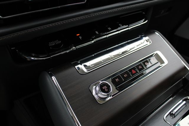 New 2026 Black Lincoln Reserve image 17