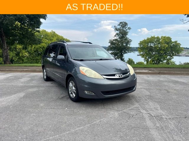 2006 Toyota Sienna XLE