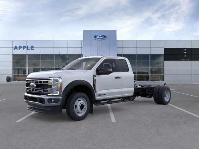 2026 Ford Super Duty F-550 DRW XL