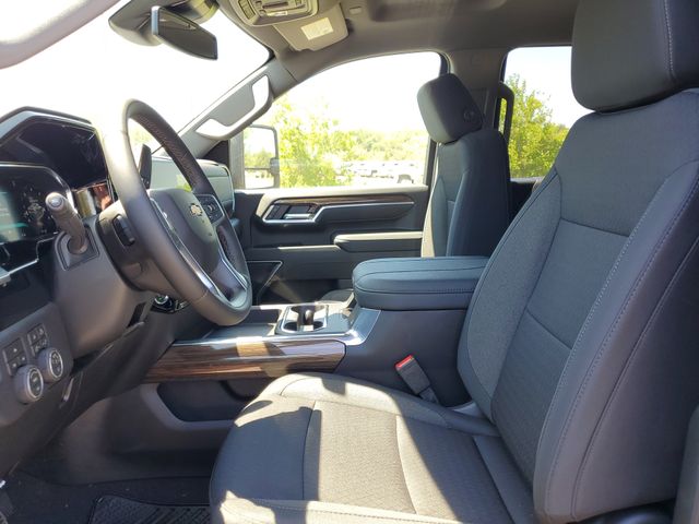2026 Chevrolet Silverado 2500 Crew Cab 4WD Pickup for sale #T1194840 - photo 5