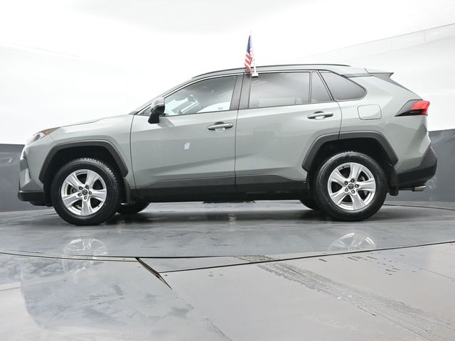 2021 Toyota RAV4 XLE 34