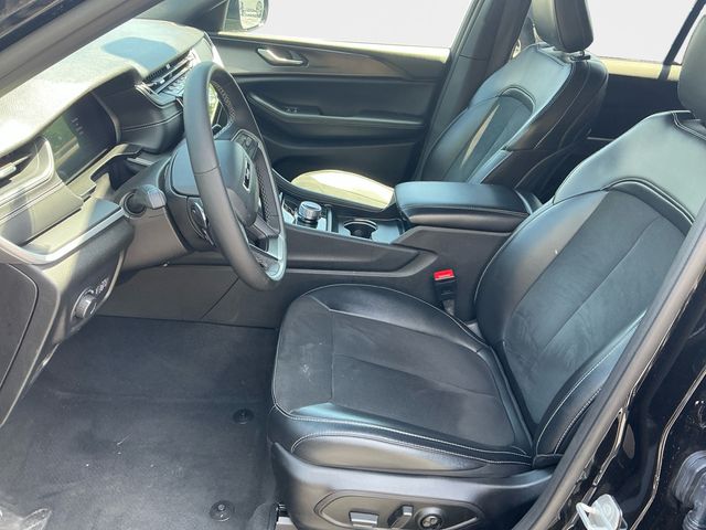 JeepGrand Cherokee10