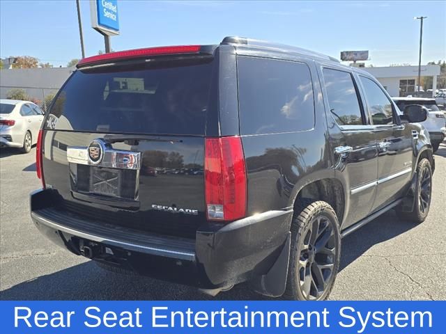 2011 Cadillac Escalade Premium 8