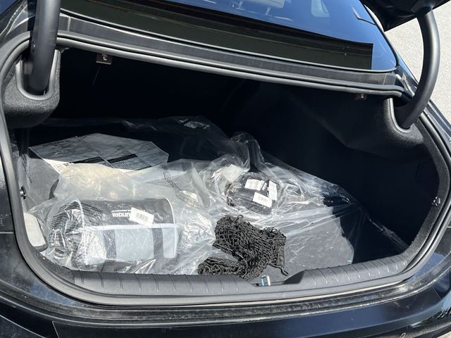 Used 2025 Black Hyundai Limited image 41